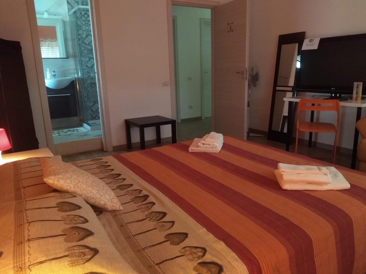 Orlando Bed & Breakfast มาเตรา ภายนอก รูปภาพ